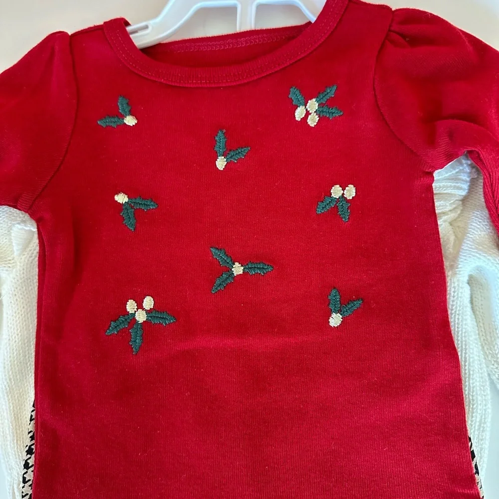 Newborn sweetest Christmas 3 piece set holly houndstooth leggings